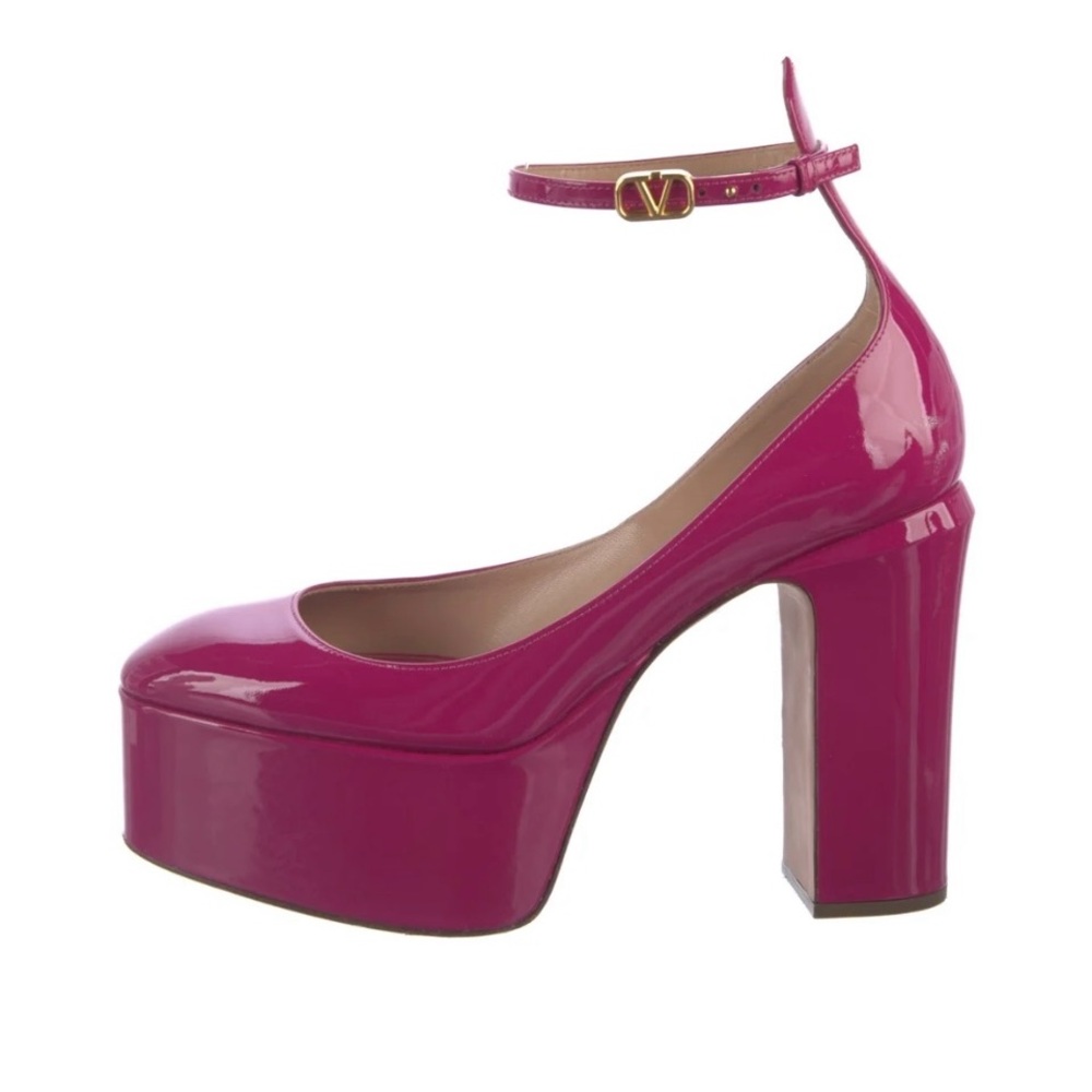 Valentino Garavani Rose Violet Tan Go Platform Heel
Size 37 1/2